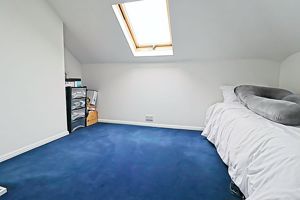 Loft Room- click for photo gallery